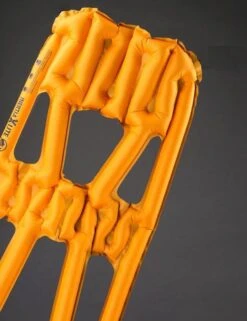 Matelas Klymit Inertia X-Lite -TrekAbri Boutique matelas gonflable klymit inertia x lite 05 1