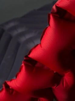 Matelas Klymit Insulated Static V Luxe -TrekAbri Boutique matelas gonflable klymit static v luxe insulated 02