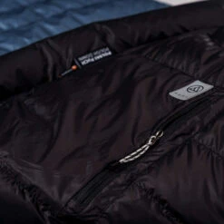 Aura NOM 200/800 27 Aura NOM 200/800 -TrekAbri Boutique sac de couchage aura nom 09